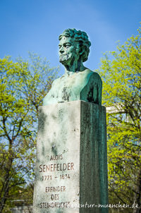 Gerhard Willhalm - Senefelder-Denkmal