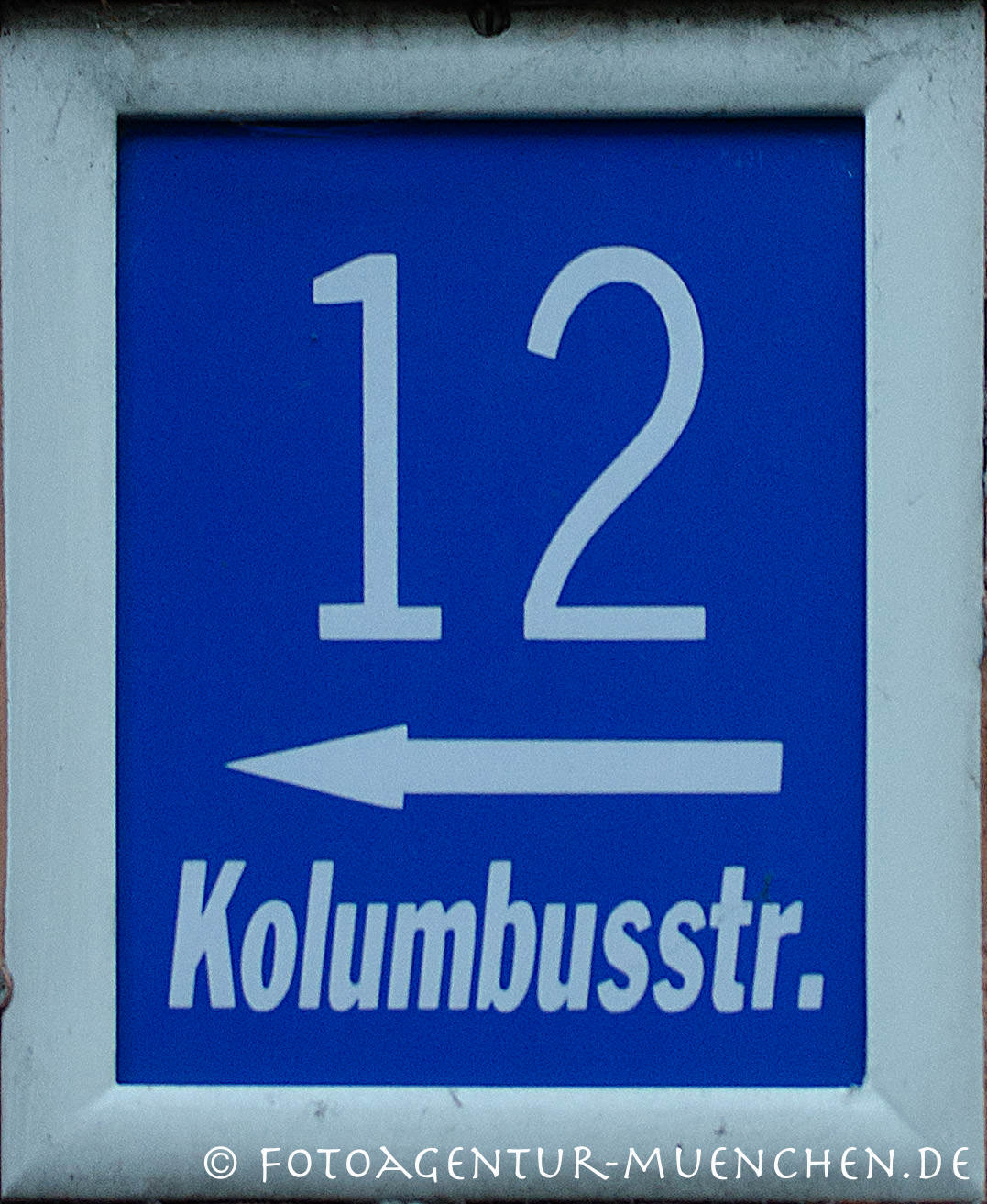 Hausnummer - Kolumbusstraße