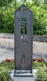  - Grabstätte (Kriegerdenkmal)