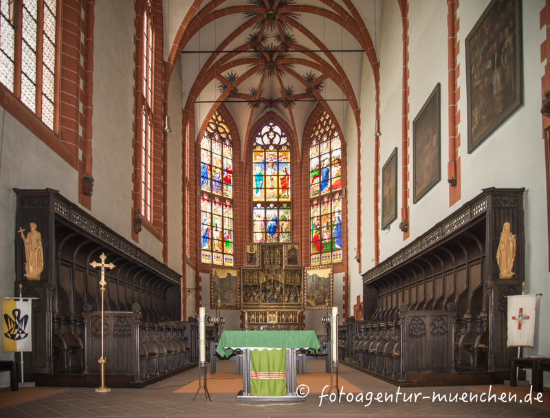 innenraum der Wallfahrtskirche Maria Heimsuchung
